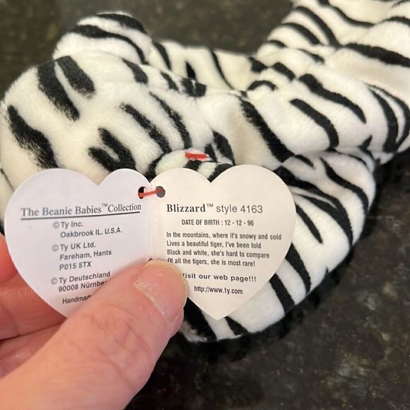 Blizzard Snow Tiger PVC 4th Gen 1996 Retired Ty Beanie Baby Collectible Mint - Picture 7 of 9